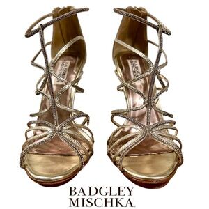 Badgley Mischka Nicha II Platinum Metallic Gold Heels Sandals w Crystals 7.5 GUC